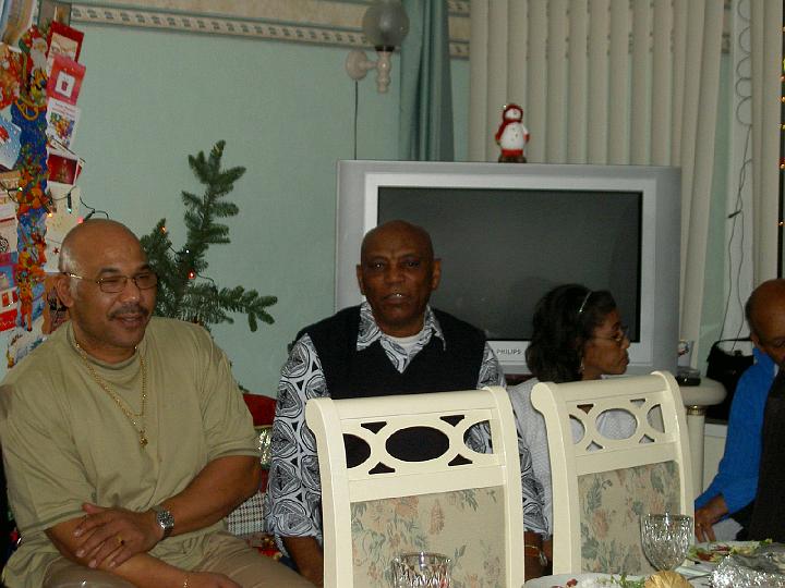 Kerst Familie Gomes 2004-5.jpg